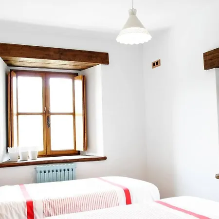 Casa Del Conde 2 - *