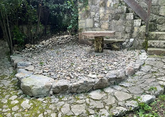 Casa Del Conde 2 - * Ajanedo